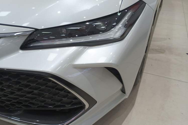 Used Toyota Avalon 2023 2.5L Luxury Edition Left Front Headlight