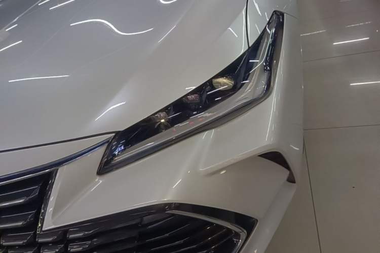 Used Toyota Avalon 2023 2.0L Luxury Edition Left Front Headlight