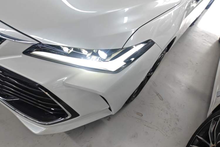 Used Toyota Avalon 2023 2.0L Progressive Edition Left Front Headlight