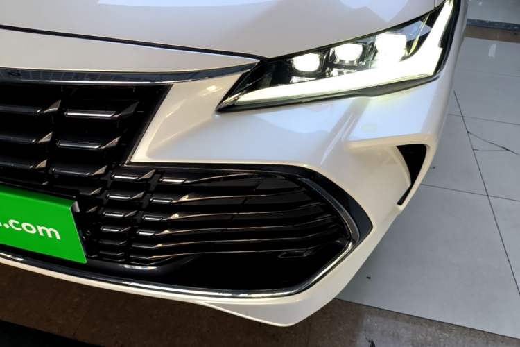 Used Toyota Avalon 2023 Dual-Engine 2.5L Luxury Edition Left Front Headlight