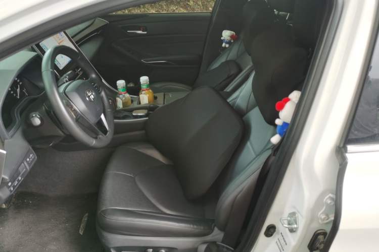 Used Toyota Avalon 2023 2.5L Luxury Edition Left Front Seat
