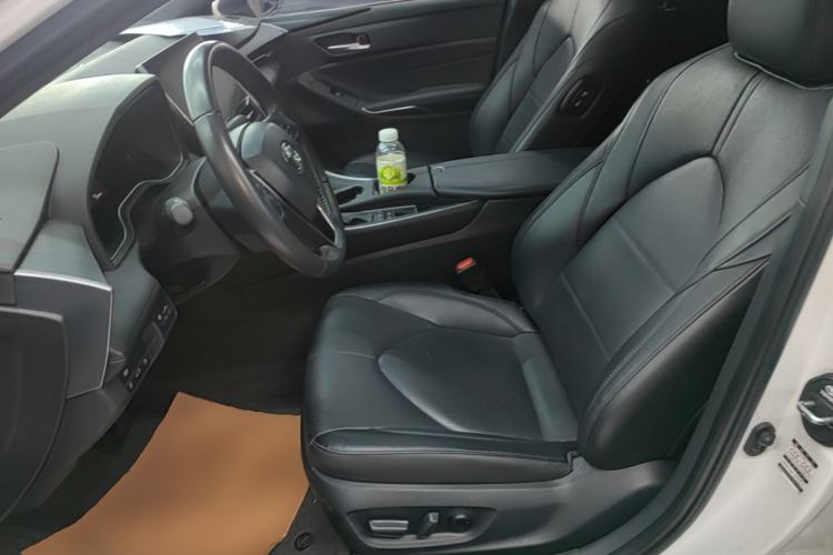 Used Toyota Avalon 2023 Dual-Engine 2.5L Luxury Edition Left Front Seat