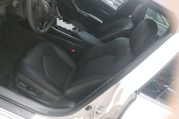 Used Toyota Avalon 2023 2.0L Luxury Edition Left Front Seat