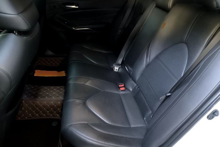Used Toyota Avalon 2023 Dual-Engine 2.5L Luxury Edition Left Rear Seat
