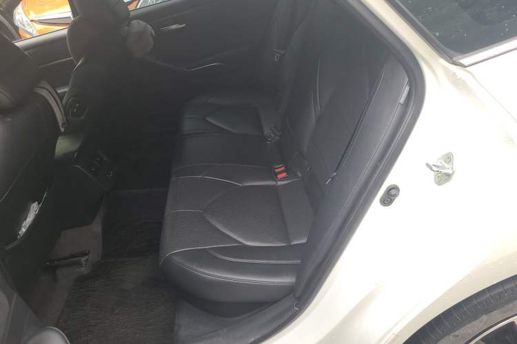Used Toyota Avalon 2023 Dual-Engine 2.5L Luxury Edition Left Rear Seat
