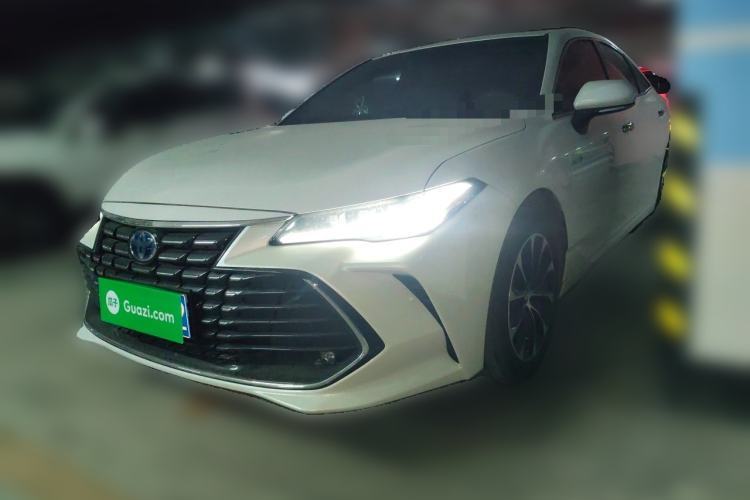 Used Toyota Avalon 2023 Dual-Engine 2.5L Luxury Edition Guazi used car, China used car export, Used car for sale, Used cars, Cheapest cars for sale