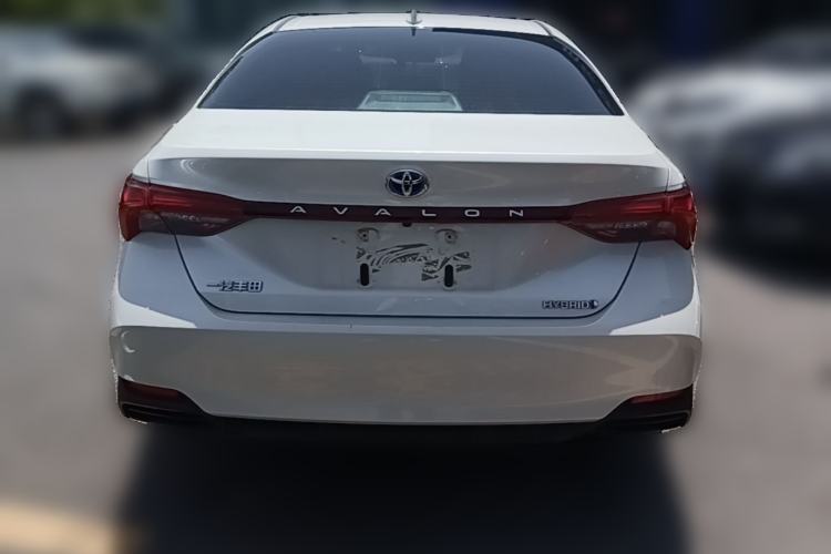 Used Toyota Avalon 2023 Dual-Engine 2.5L Luxury Edition Rear