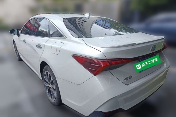 Used Toyota Avalon 2023 2.5L Luxury Edition Rear Left 45 Deg