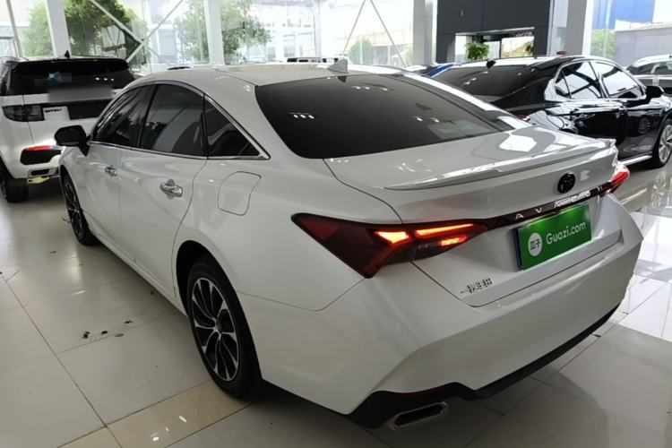 Used Toyota Avalon 2023 2.5L Luxury Edition Rear Left 45 Deg