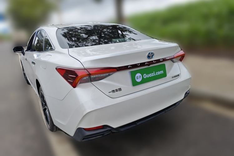 Used Toyota Avalon 2023 Dual-Engine 2.5L Luxury Edition Rear Left 45 Deg