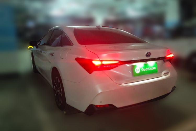 Used Toyota Avalon 2023 Dual-Engine 2.5L Luxury Edition Rear Left 45 Deg
