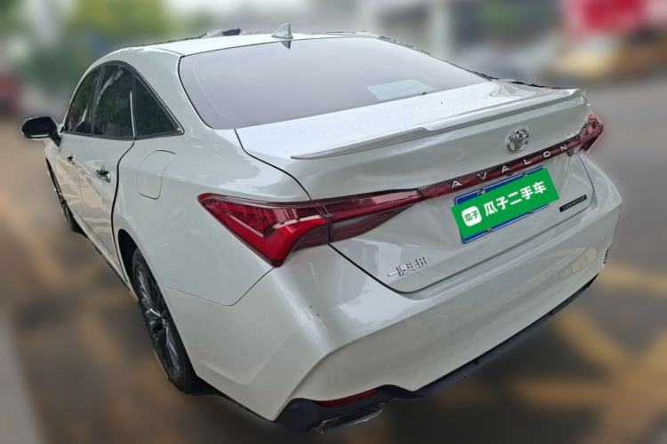 Used Toyota Avalon 2023 2.5L Luxury Edition Rear Left 45 Deg