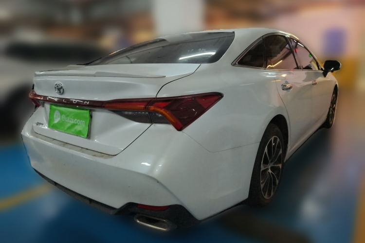 Used Toyota Avalon 2023 2.0L Luxury Edition Rear Right 45 Deg