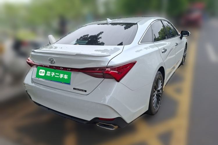 Used Toyota Avalon 2023 2.5L Luxury Edition Rear Right 45 Deg