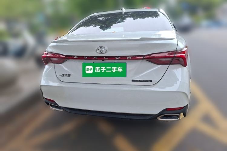 Used Toyota Avalon 2023 2.5L Luxury Edition Rear