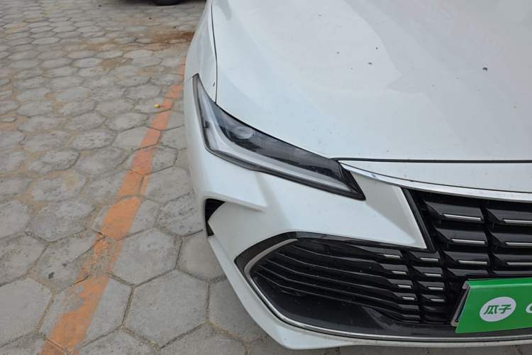 Used Toyota Avalon 2023 Dual-Engine 2.5L Luxury Edition Right Front Headlight