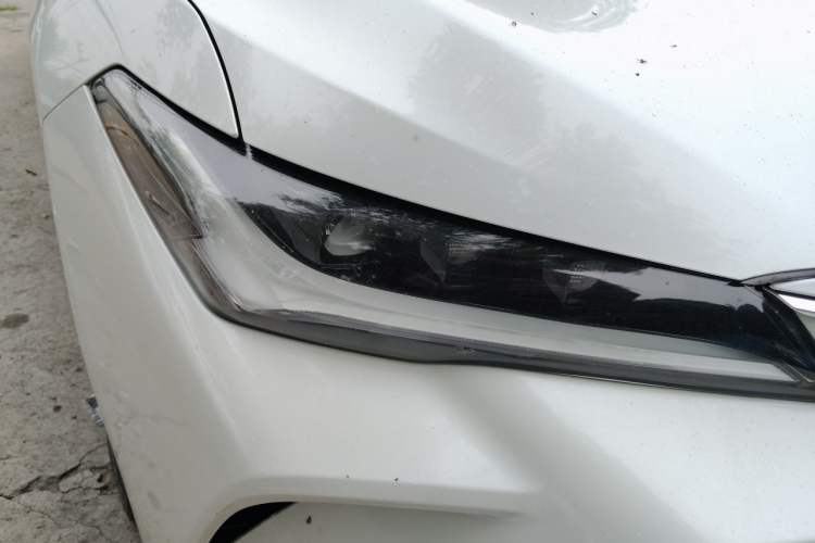 Used Toyota Avalon 2023 Dual-Motor 2.5L Progressive Edition Right Front Headlight