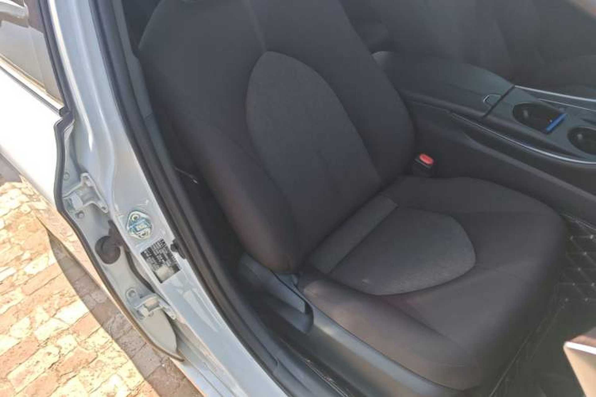 Used Toyota Avalon 2023 2.0L Progressive Edition Right Front Seat