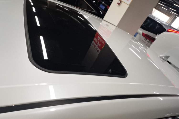 Used Toyota Avalon 2023 2.0L Premium Edition Roof