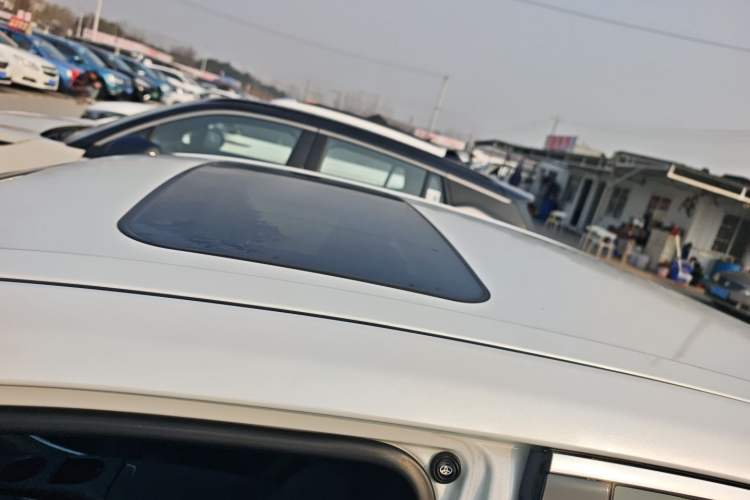 Used Toyota Avalon 2023 2.0L Premium Edition Roof