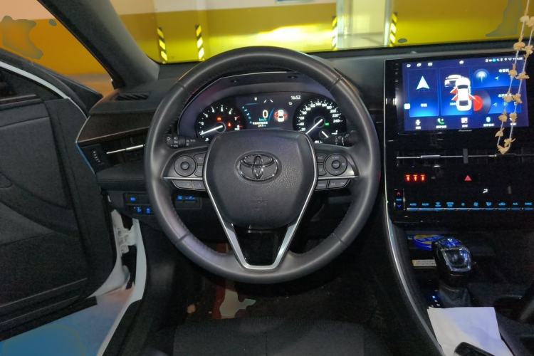Used Toyota Avalon 2023 2.0L Luxury Edition Steering Wheel