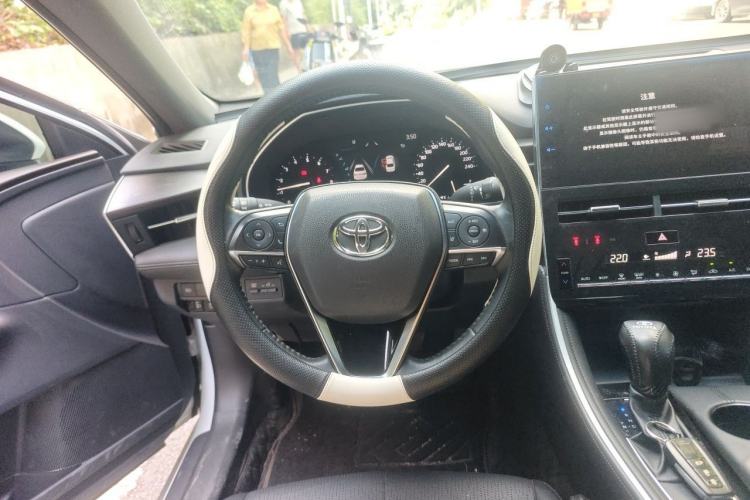Used Toyota Avalon 2023 2.0L Luxury Edition Steering Wheel