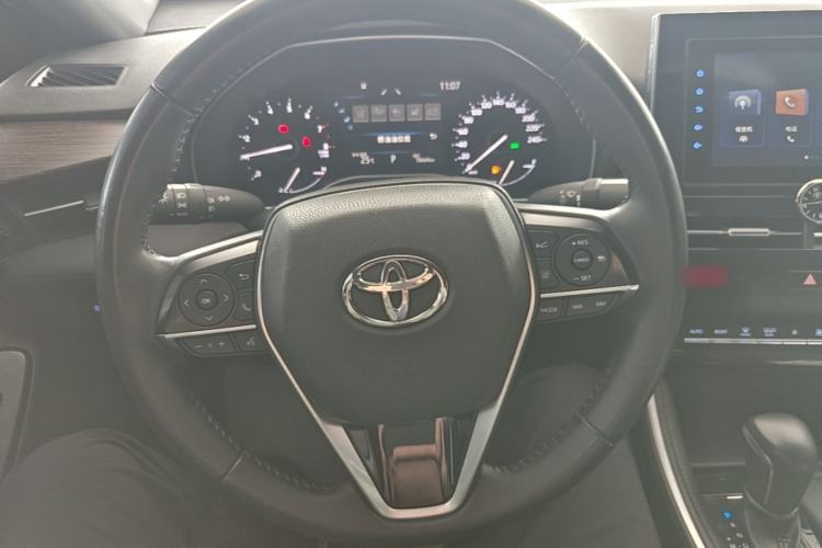 Used Toyota Avalon 2023 2.0L Premium Edition Steering Wheel