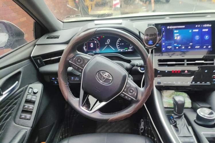 Used Toyota Avalon 2023 2.5L Touring Premium Edition Steering Wheel