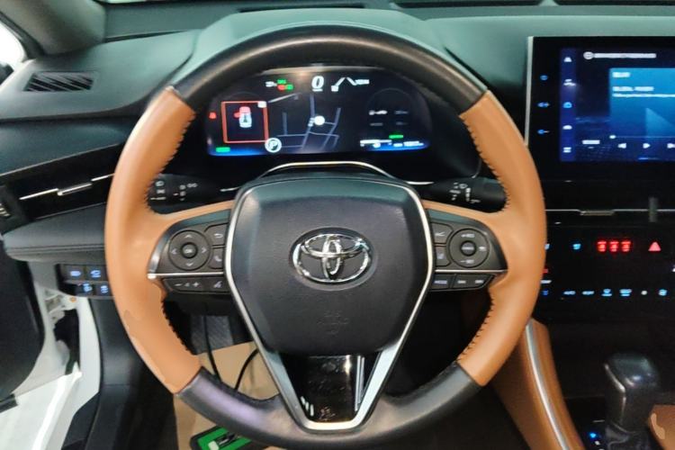 Used Toyota Avalon 2023 Dual-Motor 2.5L XLE Prestige Edition Steering Wheel