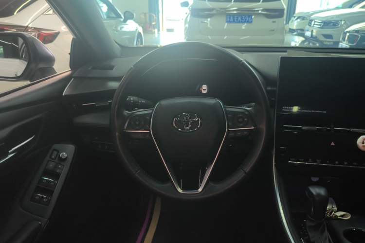 Used Toyota Avalon 2023 2.0L Luxury Edition Steering Wheel