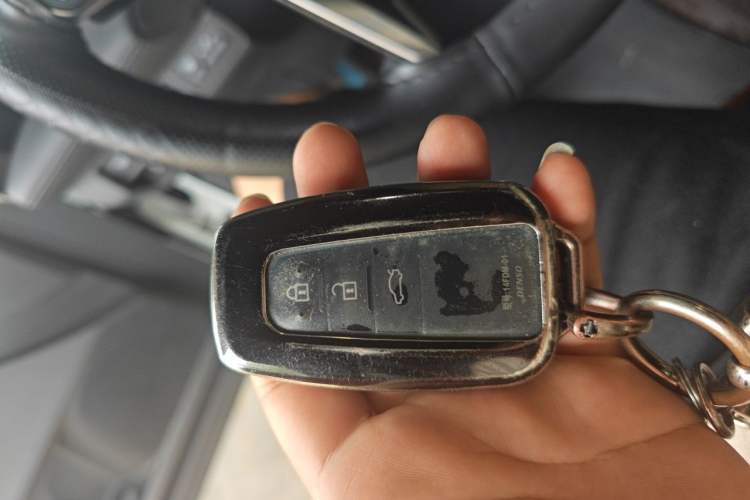 Used Toyota Avalon 2023 2.5L Luxury Edition Vehicle Key