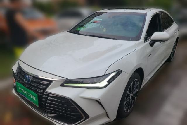 Used Toyota Avalon 2023 Dual-Engine 2.5L Luxury Edition