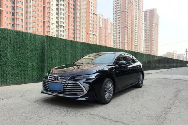 Used Toyota Avalon 2024 Dual-Motor 2.0L Luxury Edition