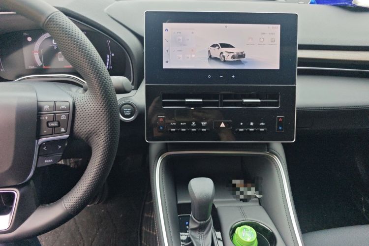 Used Toyota Avalon 2024 2.0L Ambition Edition Audio And AC Panel