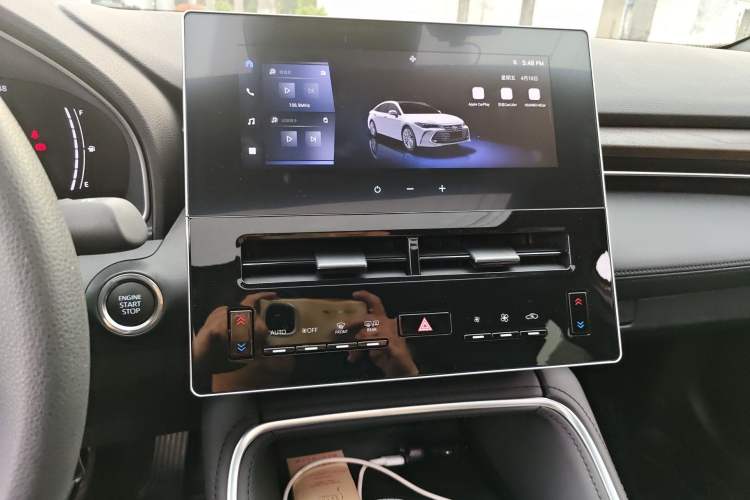 Used Toyota Avalon 2024 2.0L Ambition Edition Audio And AC Panel
