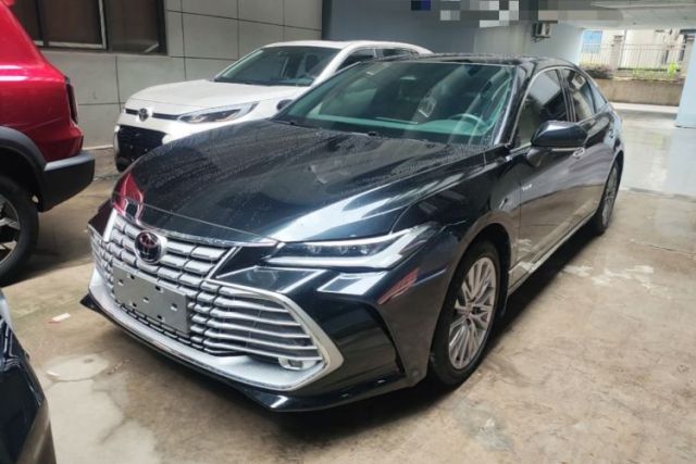 Used Toyota Avalon 2024 Dual-Motor 2.0L Premium Edition