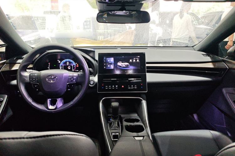 Used Toyota Avalon 2024 2.0L Ambition Edition Center Console