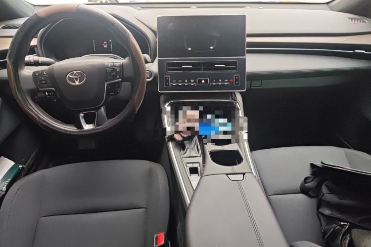 Used Toyota Avalon 2024 2.0L Ambition Edition Center Console