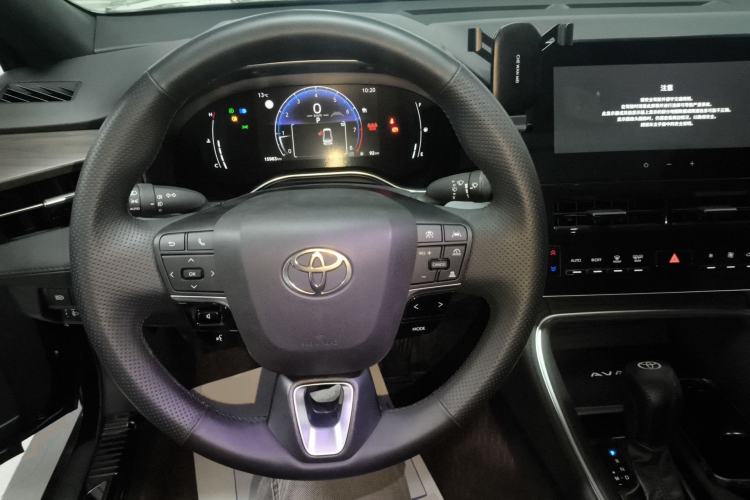 Used Toyota Avalon 2024 2.0L Ambition Edition Center Console