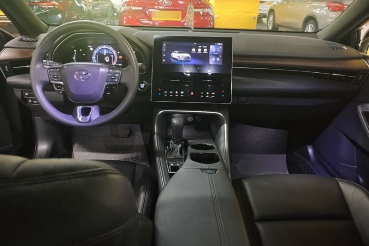 Used Toyota Avalon 2024 2.0L Ambition Edition Center Console