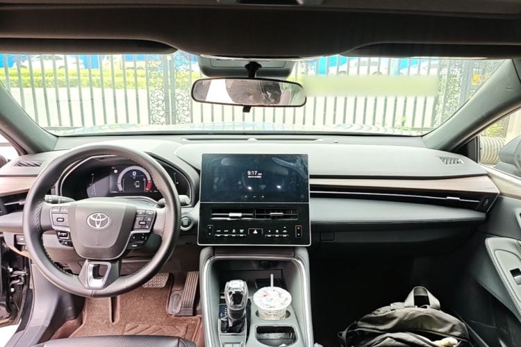 Used Toyota Avalon 2024 2.0L Ambition Edition Center Console