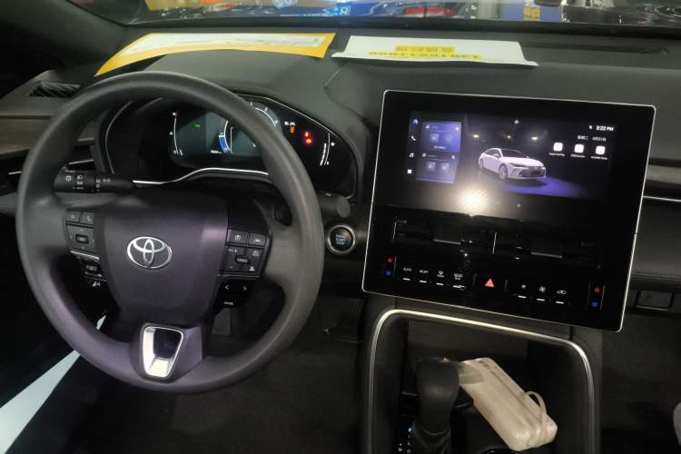 Used Toyota Avalon 2024 2.0L Ambition Edition Center Console