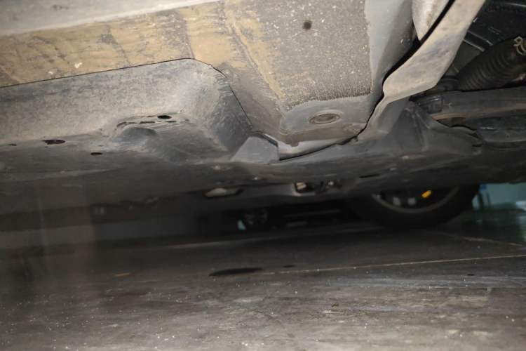 Used Toyota Avalon 2024 Dual-Motor 2.0L Luxury Edition Chassis Front Right