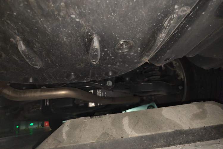 Used Toyota Avalon 2024 Dual-Motor 2.0L Luxury Edition Chassis Rear