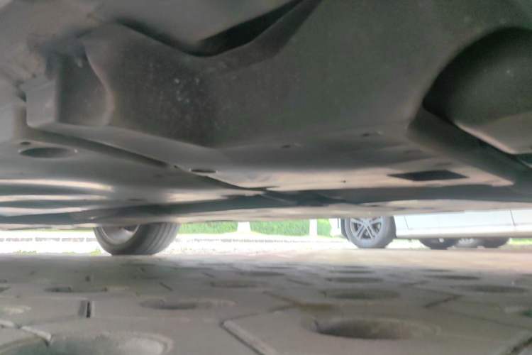 Used Toyota Avalon 2024 Dual-Engine 2.5L XLE Premium Edition Chassis Rear Left
