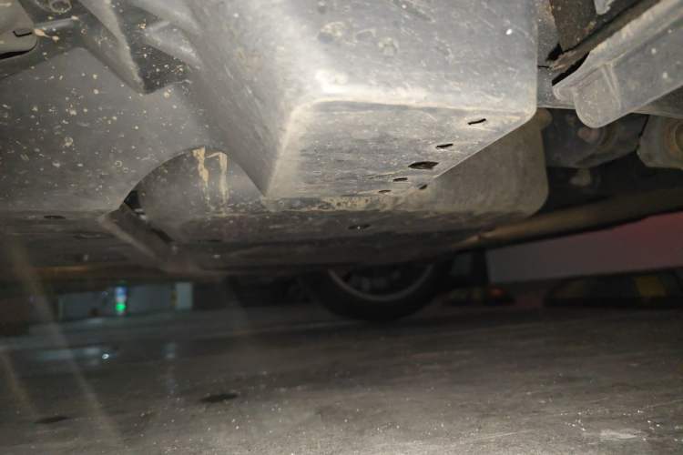 Used Toyota Avalon 2024 Dual-Motor 2.0L Luxury Edition Chassis Rear Left
