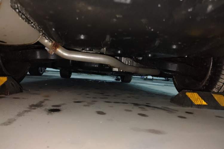 Used Toyota Avalon 2024 Dual-Motor 2.0L Luxury Edition Chassis Rear