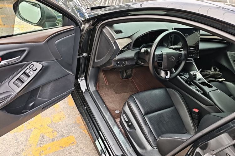 Used Toyota Avalon 2024 2.0L Ambition Edition Driver Seat