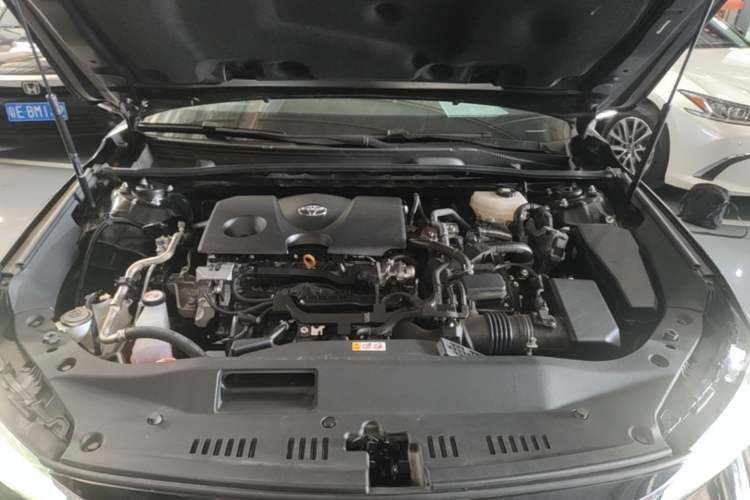 Used Toyota Avalon 2024 Dual-Motor 2.0L Premium Edition Engine Bay