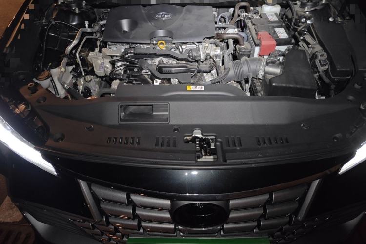 Used Toyota Avalon 2024 2.0L Luxury Edition Engine Bay